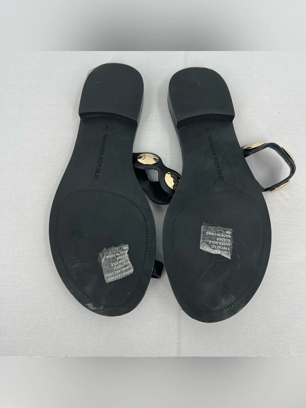 Black Gold accent Leather Toe Ring Sandals 6 old money resort euro summer - Picture 12 of 16